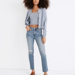 The Mid-Rise Perfect Vintage Jean in Ainsdale Wash: Knee-Rip Edition